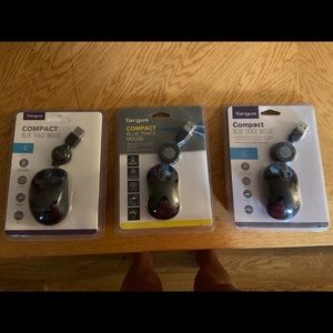 Compact Retractable Computer Mouse